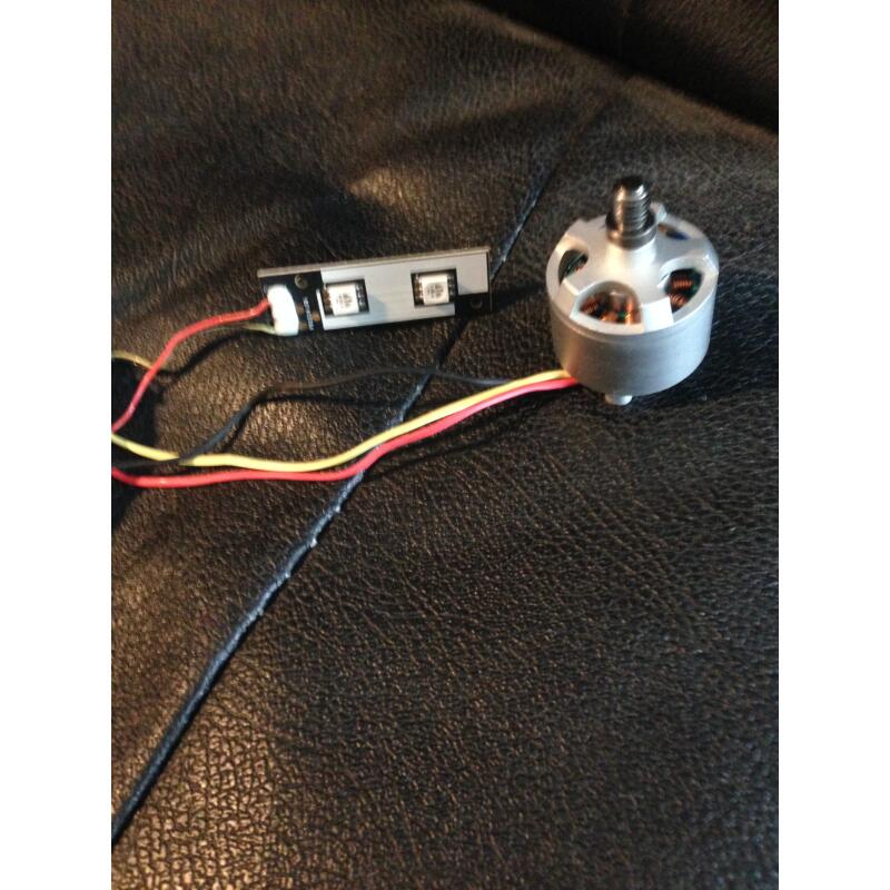 DJI Phantom 3 Profesional - ESC + Motors + LEDs (Part33)